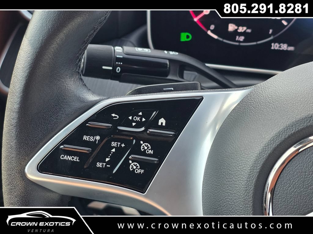 Used 2025 Mercedes-Benz C 300 Sedan image 26