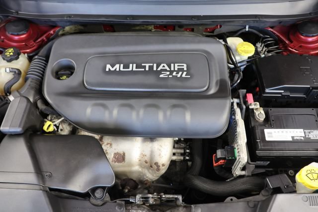 Used 2017 Jeep Cherokee Latitude AWD/4WD image 22