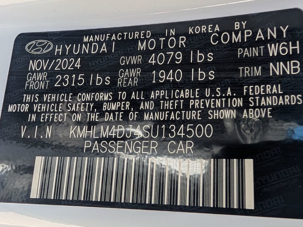 Used 2025 Hyundai Elantra Hybrid image 22