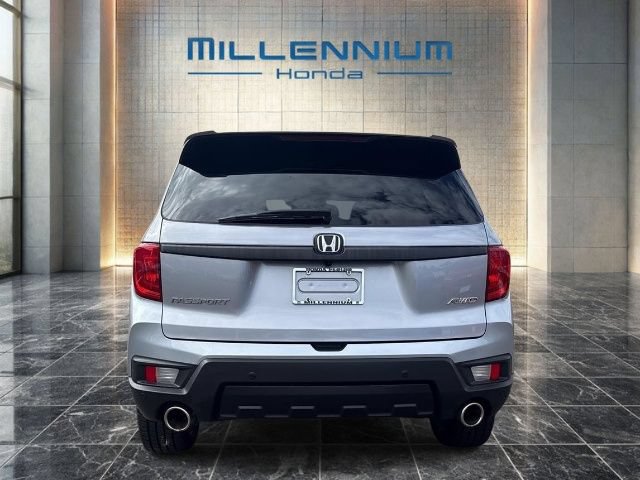 Used 2023 Honda Passport EX-L image 4