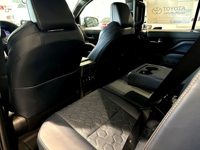 New 2026 Toyota 4Runner Platinum image 17