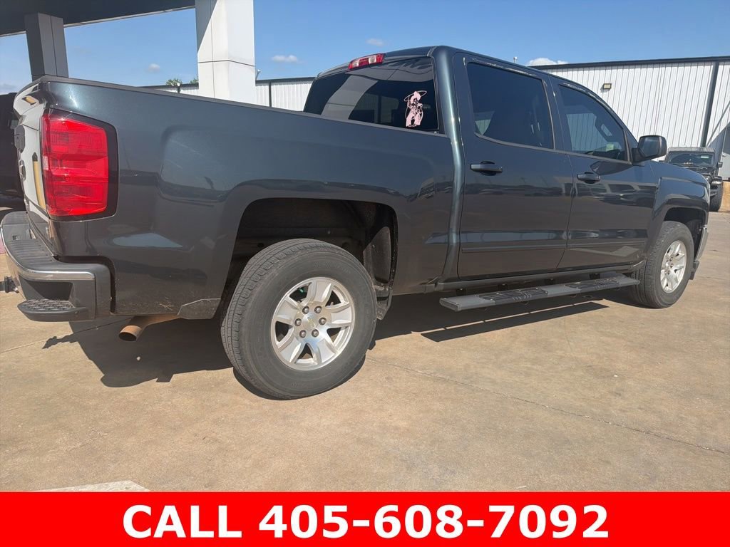 Used 2018 Chevrolet Silverado 1500 LT w/ Texas Edition RWD image 3