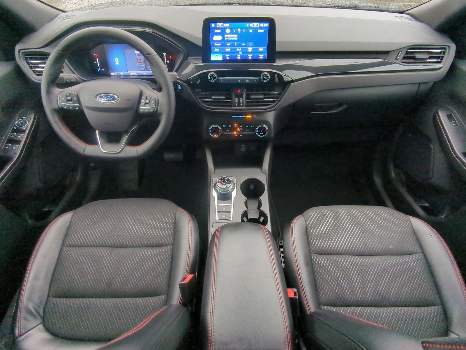 Used 2025 Ford Escape ST-Line image 18