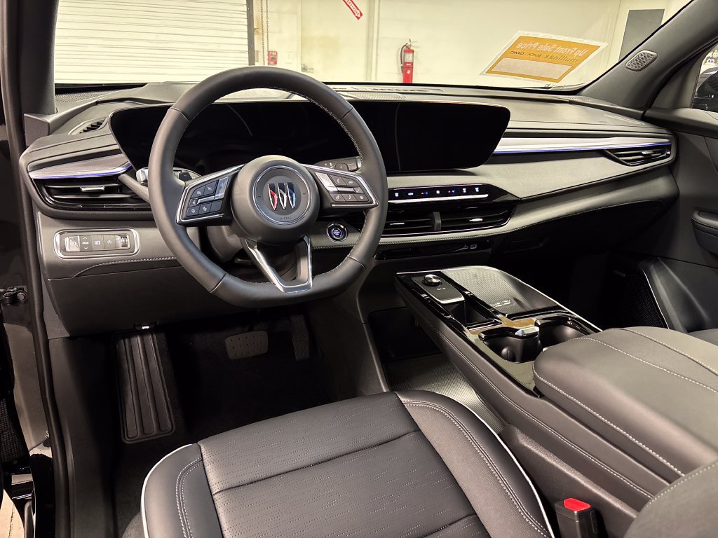 New 2026 Buick Enclave Sport Touring w/ Power Package FWD image 32