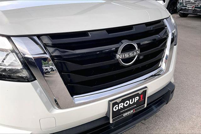 Certified 2022 Nissan Pathfinder SV FWD image 29