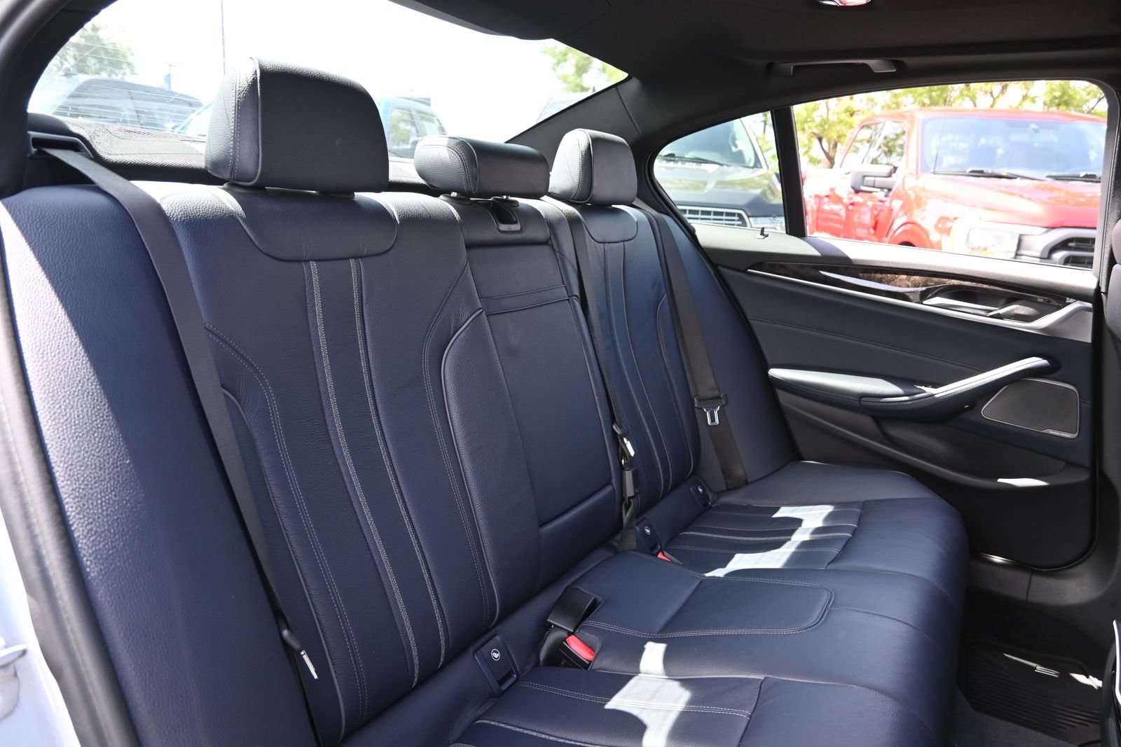 Used 2017 BMW 540i RWD image 23
