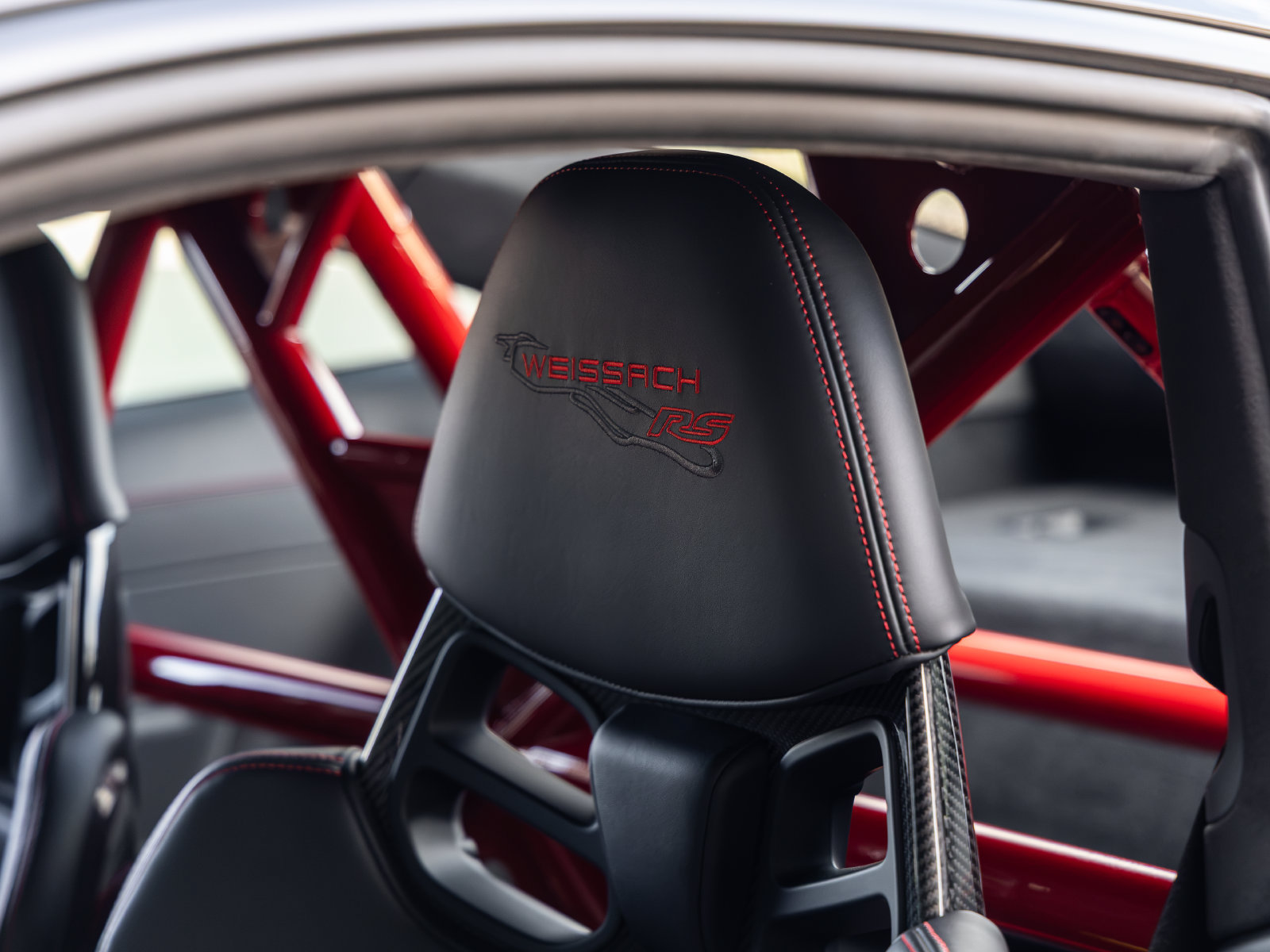 Certified 2023 Porsche 911 GT3 RS RWD image 46