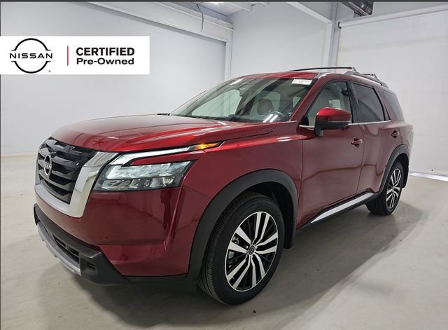 Used 2025 Nissan Pathfinder Platinum w/ Cargo Package AWD/4WD image 1
