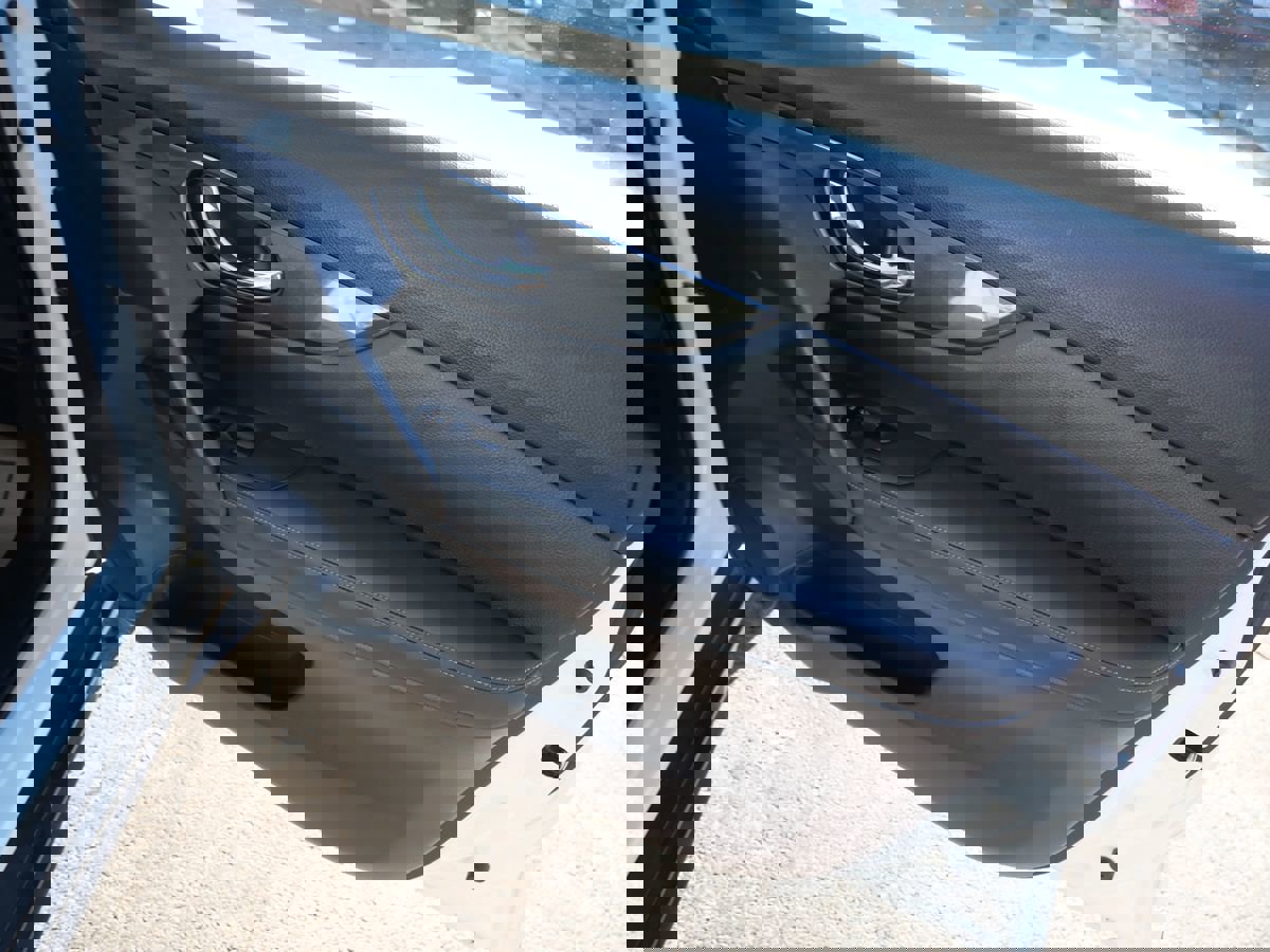 Used 2019 Nissan Rogue SV image 32