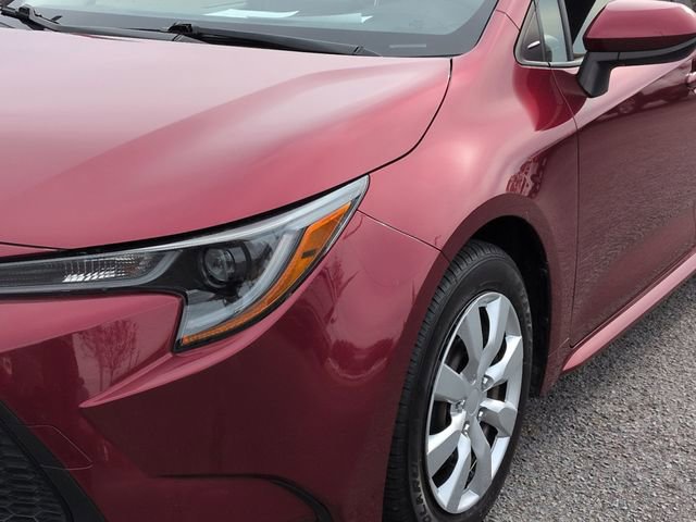 Used 2022 Toyota Corolla LE image 9