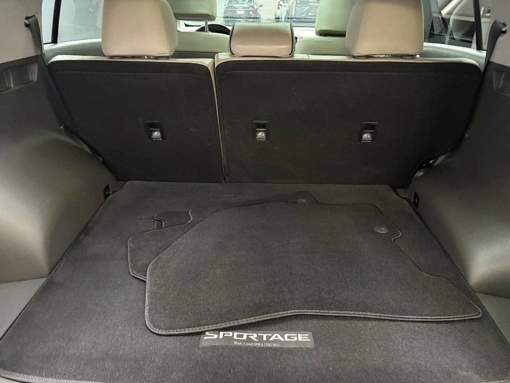 Used 2018 Kia Sportage EX w/ EX Technology Package image 47