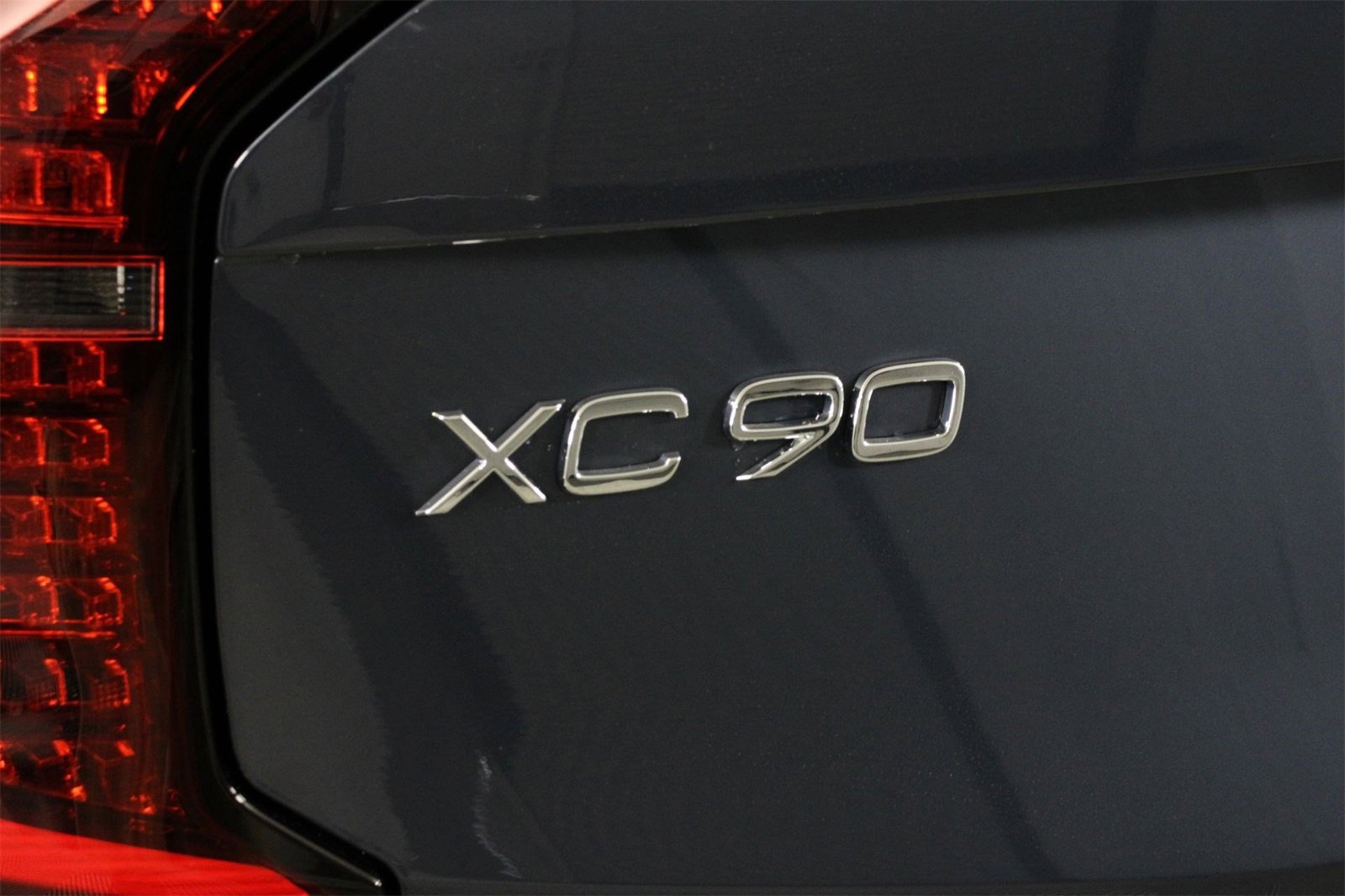 New 2026 Volvo XC90 B6 Ultra image 16