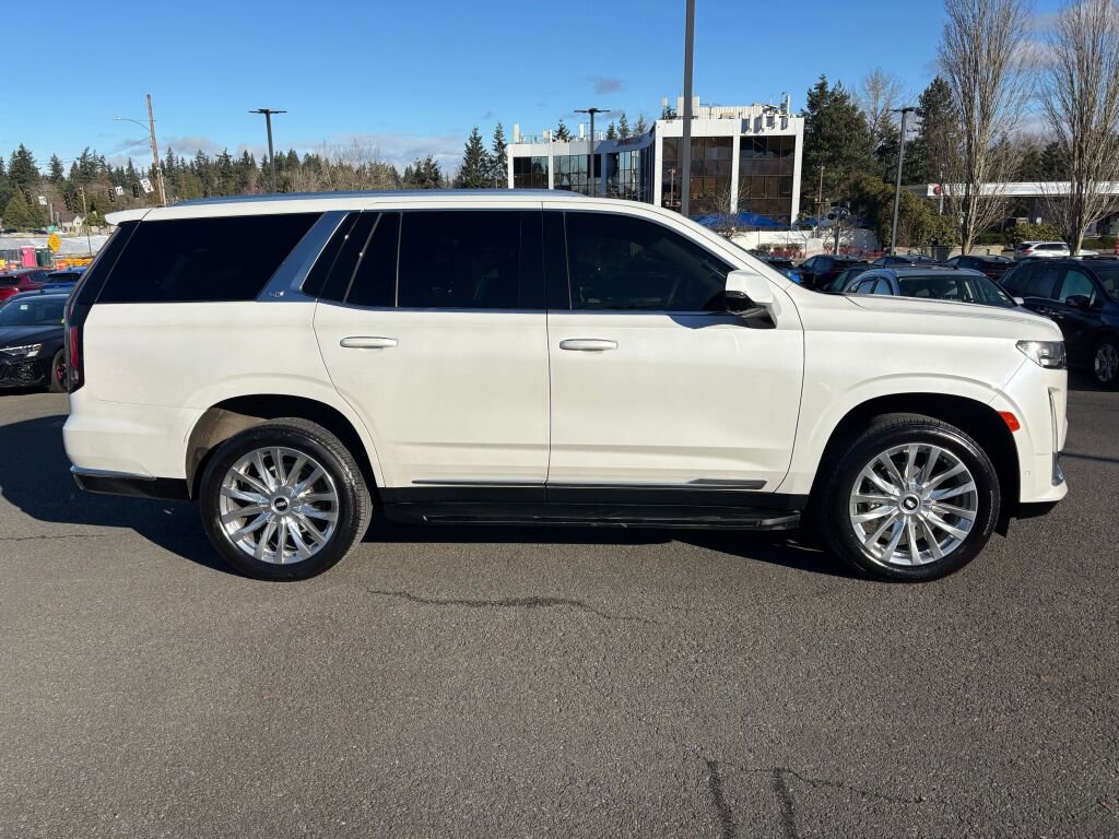 Used 2023 Cadillac Escalade Premium Luxury image 4