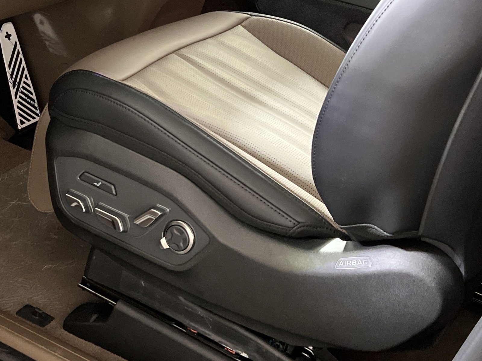 New 2026 Kia EV9 GT-Line image 12