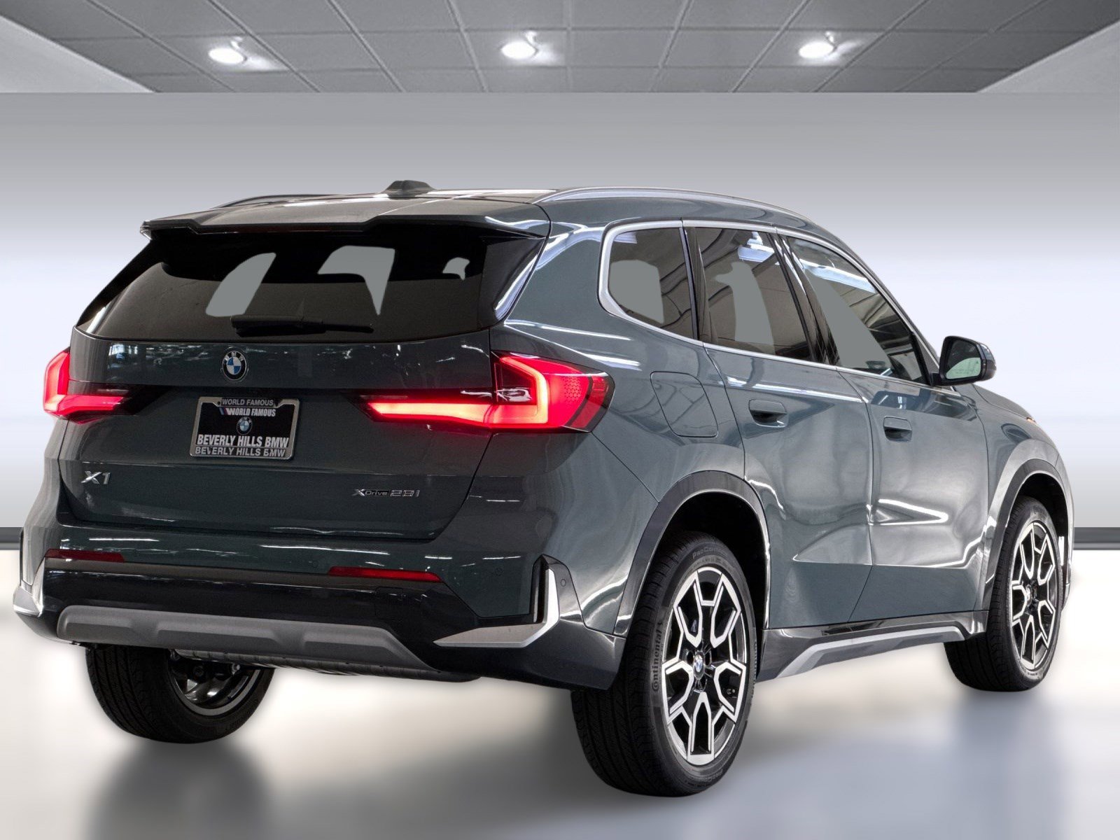 New 2026 BMW X1 xDrive28i w/ Convenience Package image 9