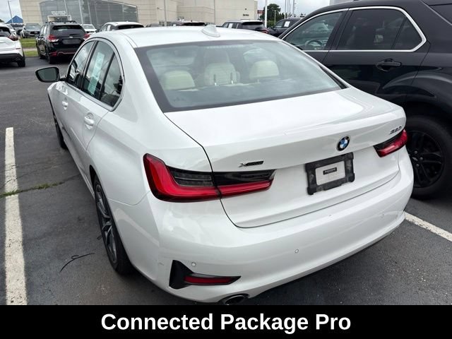 Used 2020 BMW 330i xDrive Sedan w/ Premium Package AWD/4WD image 4