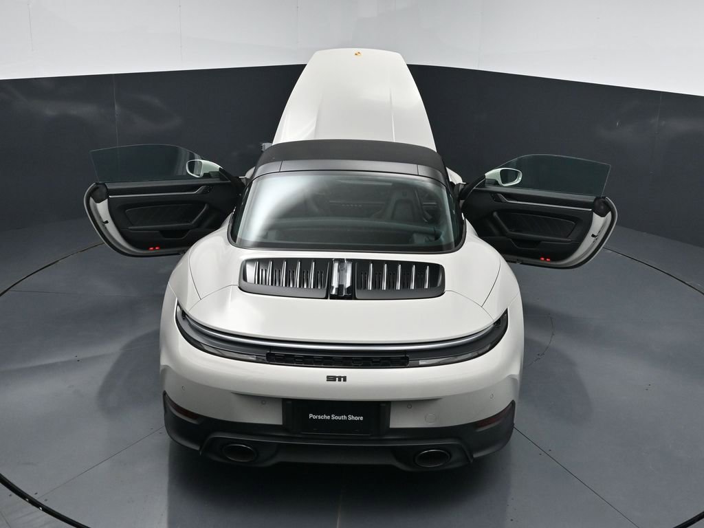 Certified 2026 Porsche 911 Targa 4S AWD/4WD image 30