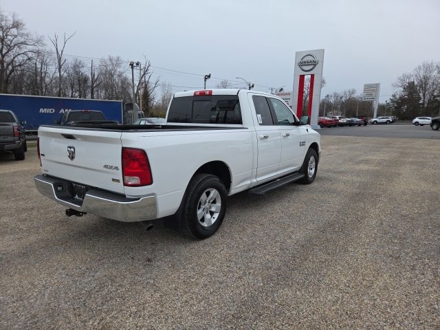 Used 2016 RAM 1500 Classic SLT image 3