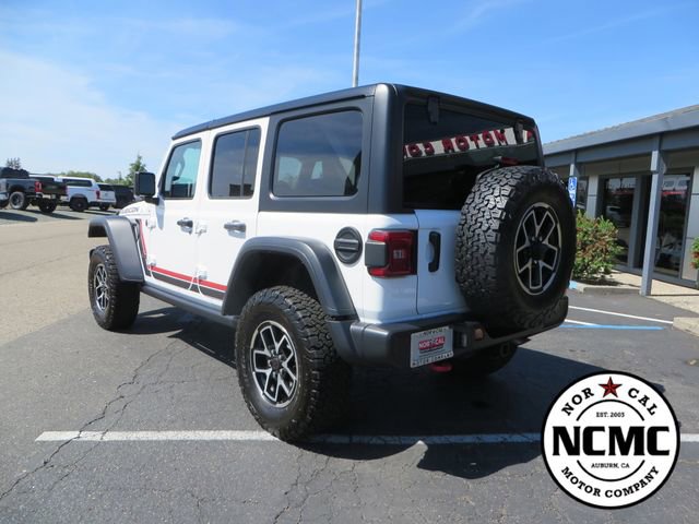 Used 2024 Jeep Wrangler Unlimited Rubicon w/ Technology Group AWD/4WD image 3