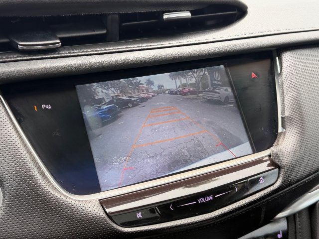 Used 2017 Cadillac XT5 Luxury FWD image 24