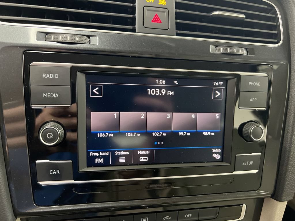 Used 2019 Volkswagen Golf S FWD image 14