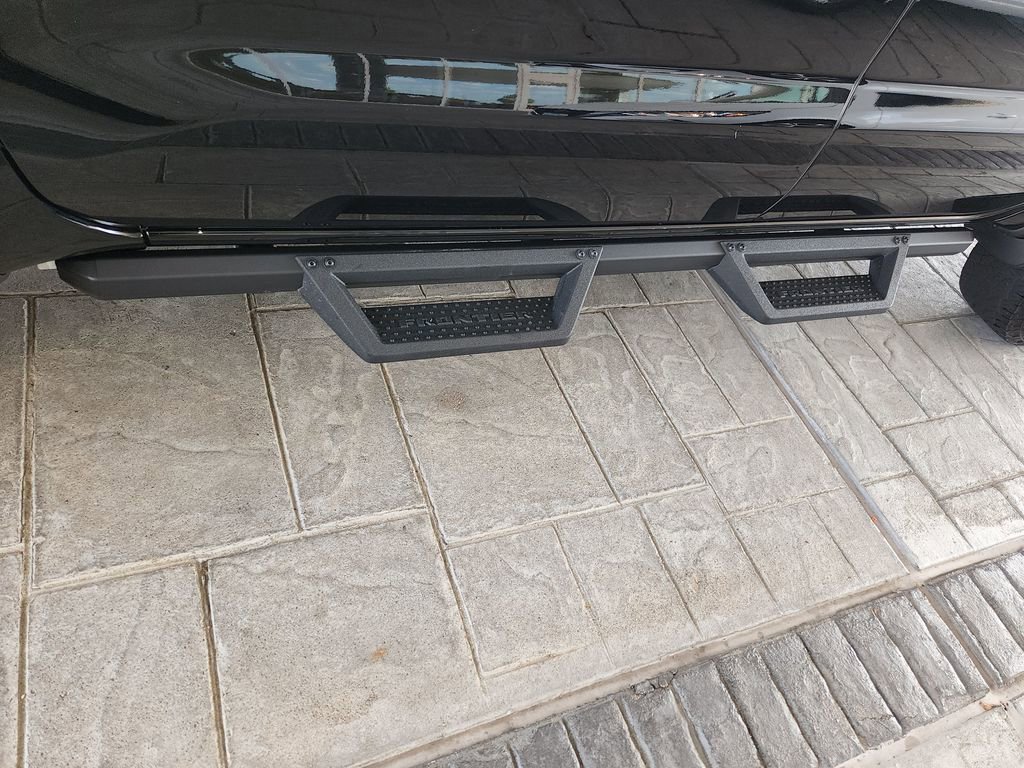 Certified 2022 Nissan Frontier Pro-X RWD image 32