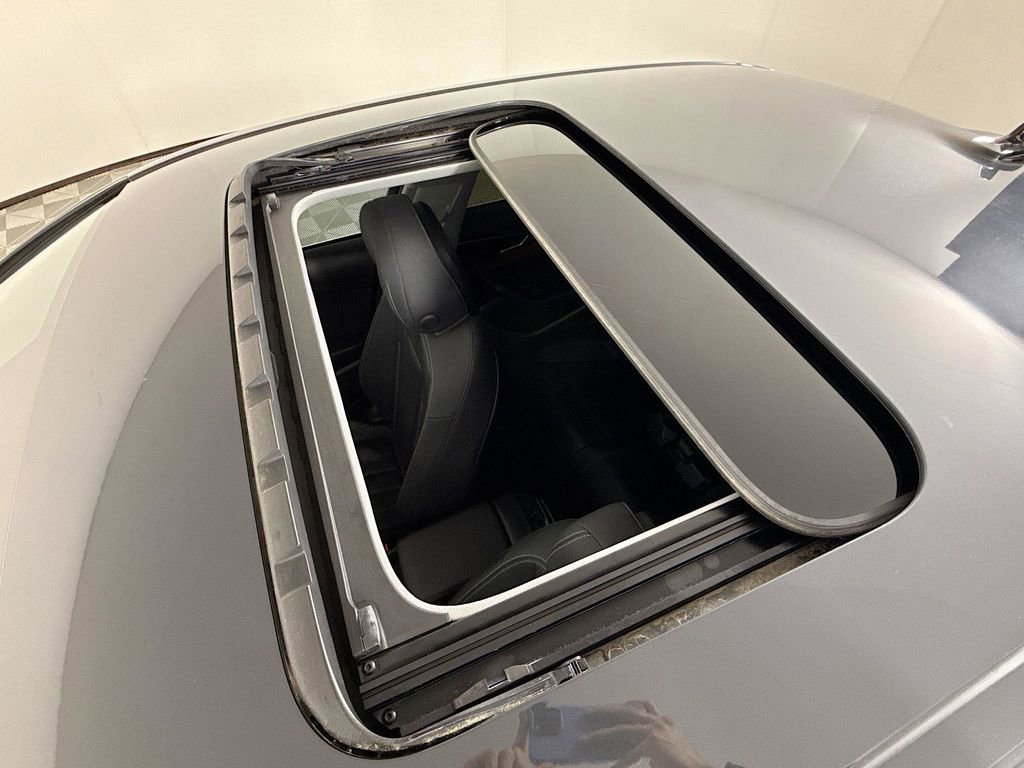 Used 2021 Audi A4 2.0T Premium image 23