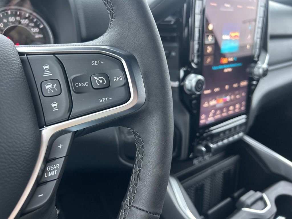 New 2026 RAM 3500 Big Horn AWD/4WD image 19