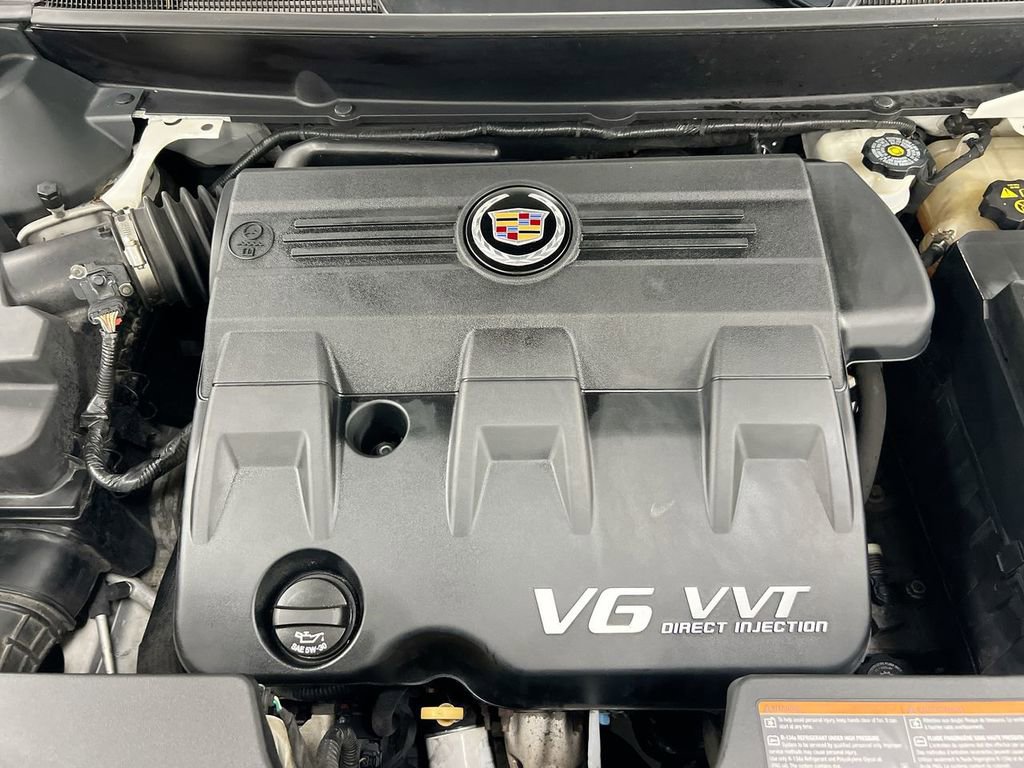 Used 2012 Cadillac SRX Luxury image 24