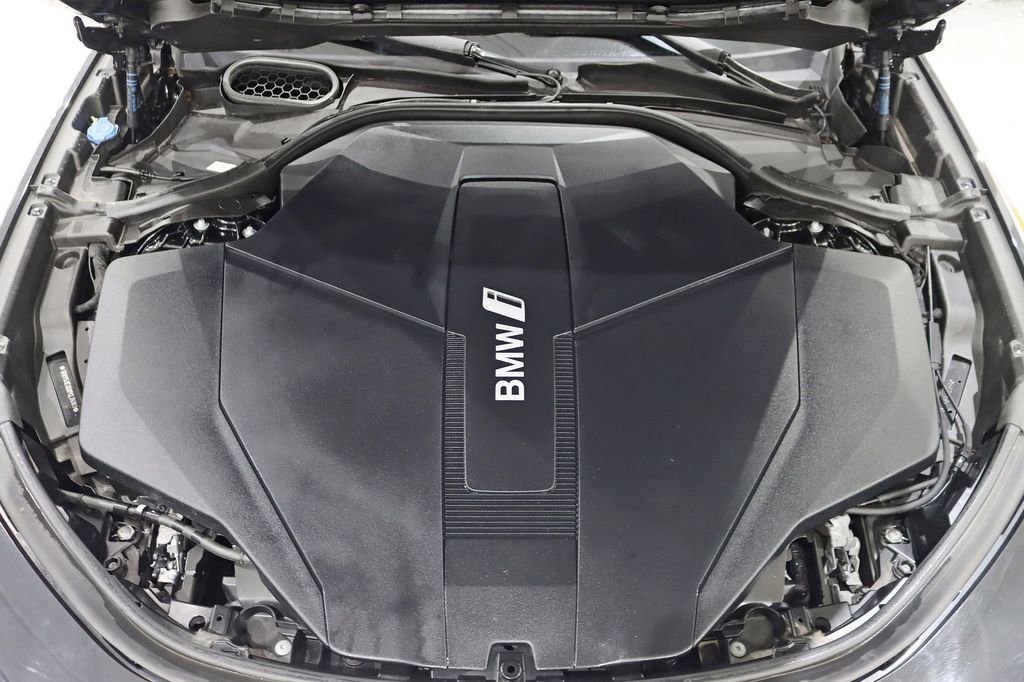 Used 2023 BMW i7 xDrive60 w/ Executive Package 2 image 47