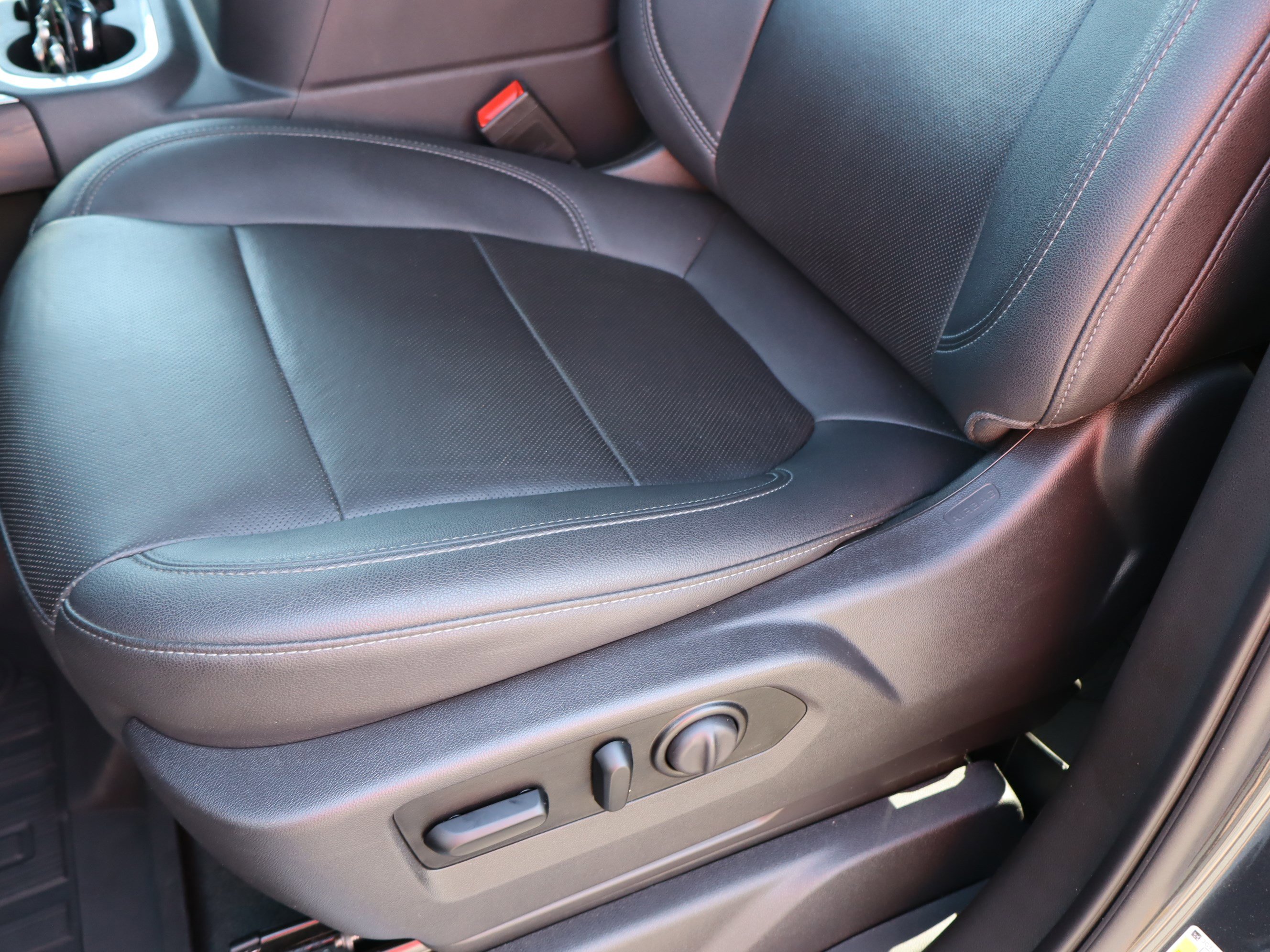 Used 2021 GMC Sierra 1500 SLT w/ SLT Premium Plus Package image 21