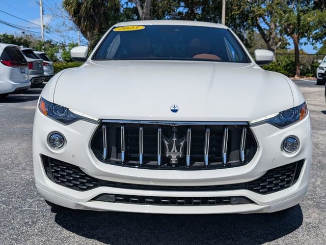 Used 2023 Maserati Levante GT AWD/4WD image 2