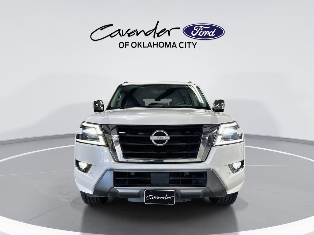 Used 2023 Nissan Armada Platinum w/ Captain's Chairs Package RWD image 3