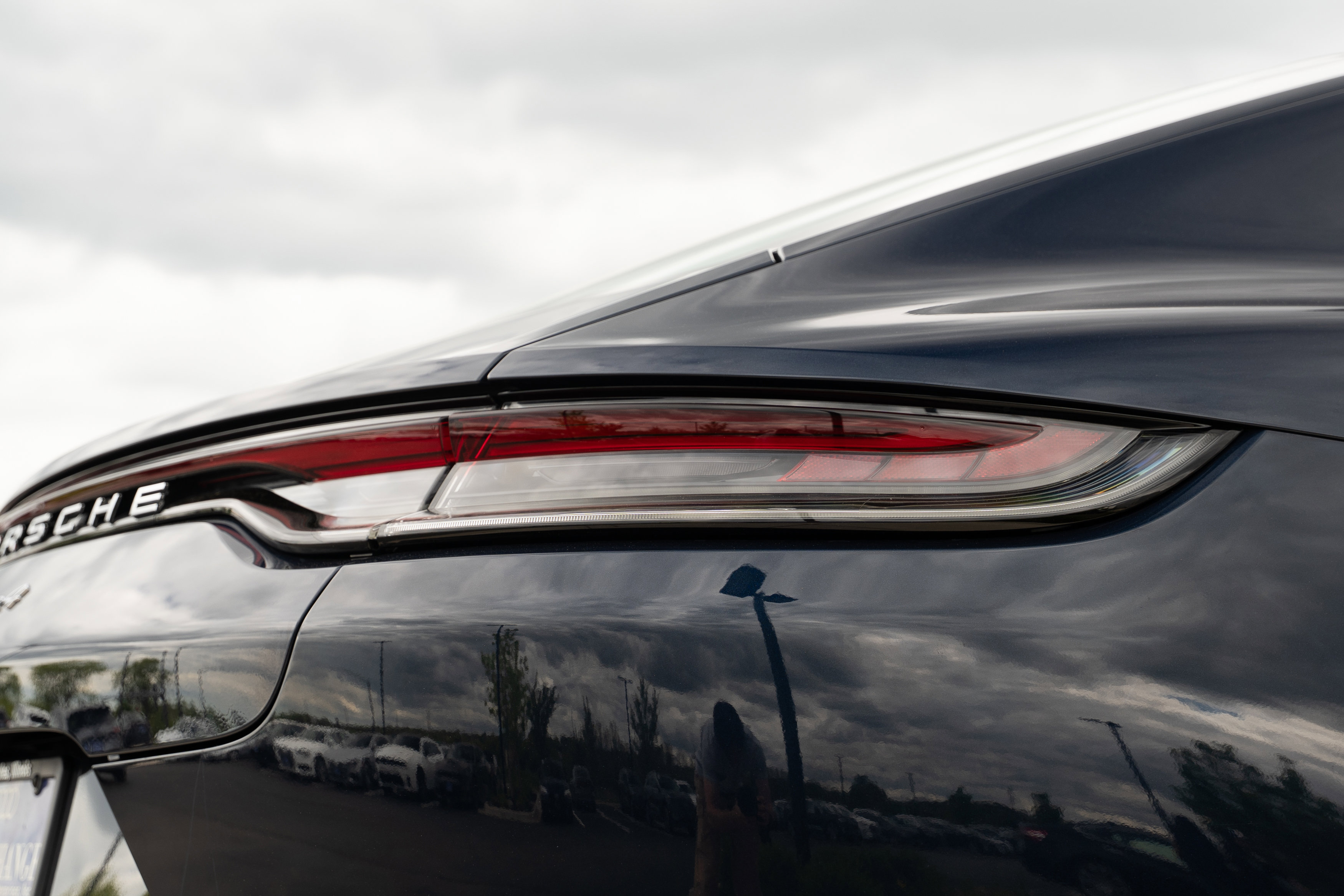 Used 2021 Porsche Panamera 4 AWD/4WD image 33