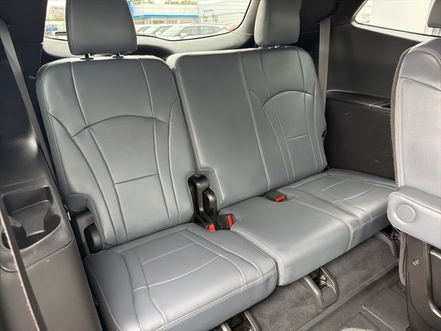 Certified 2023 Buick Enclave Essence w/ Sport Touring Edition FWD image 17