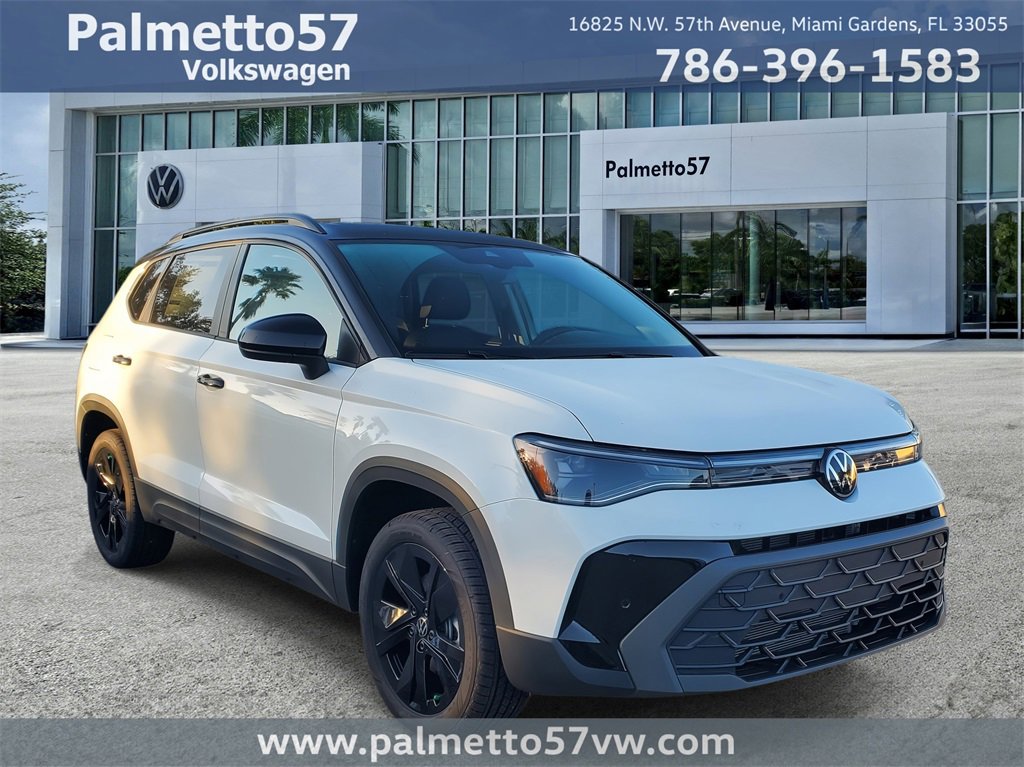 New 2025 Volkswagen Taos SE image 1