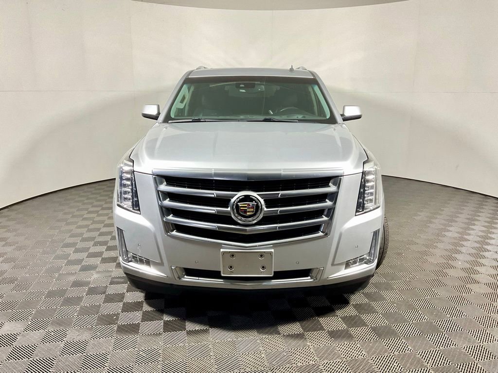 Used 2015 Cadillac Escalade ESV Luxury image 10