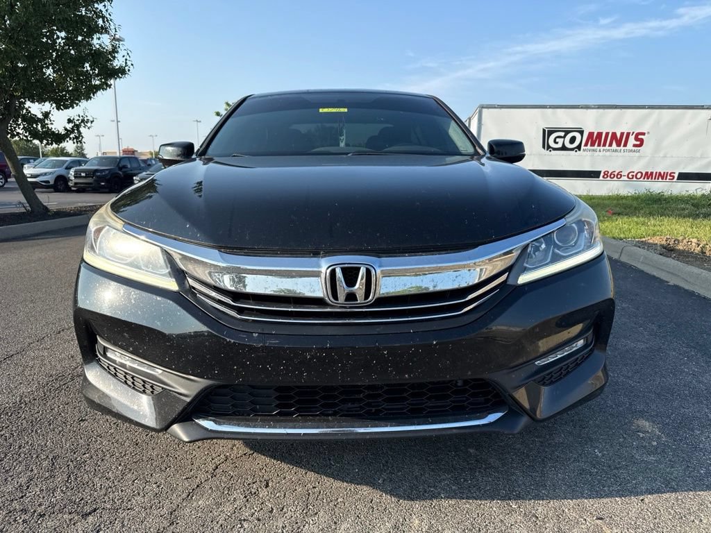 Used 2016 Honda Accord EX image 2