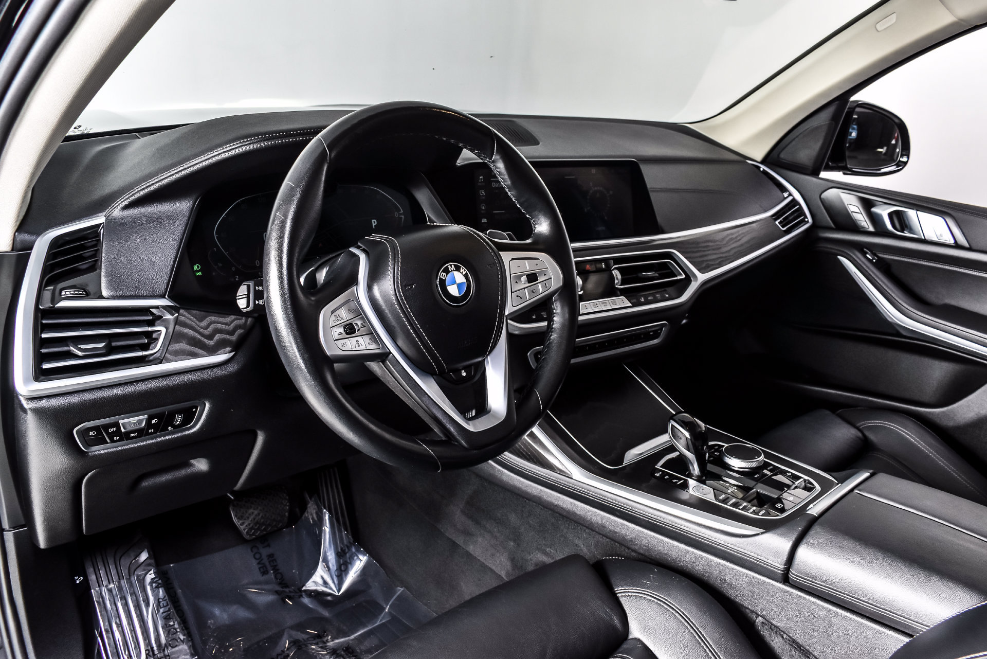 Used 2022 BMW X7 xDrive40i w/ Premium Package AWD/4WD image 15