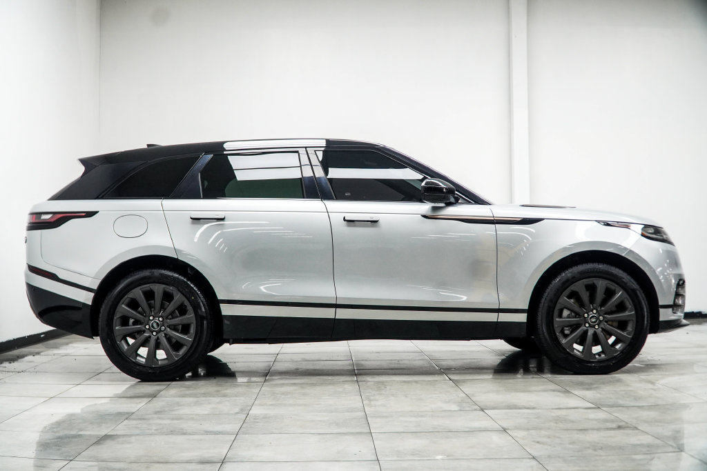 Used 2022 Land Rover Range Rover Velar R-Dynamic S AWD/4WD image 8