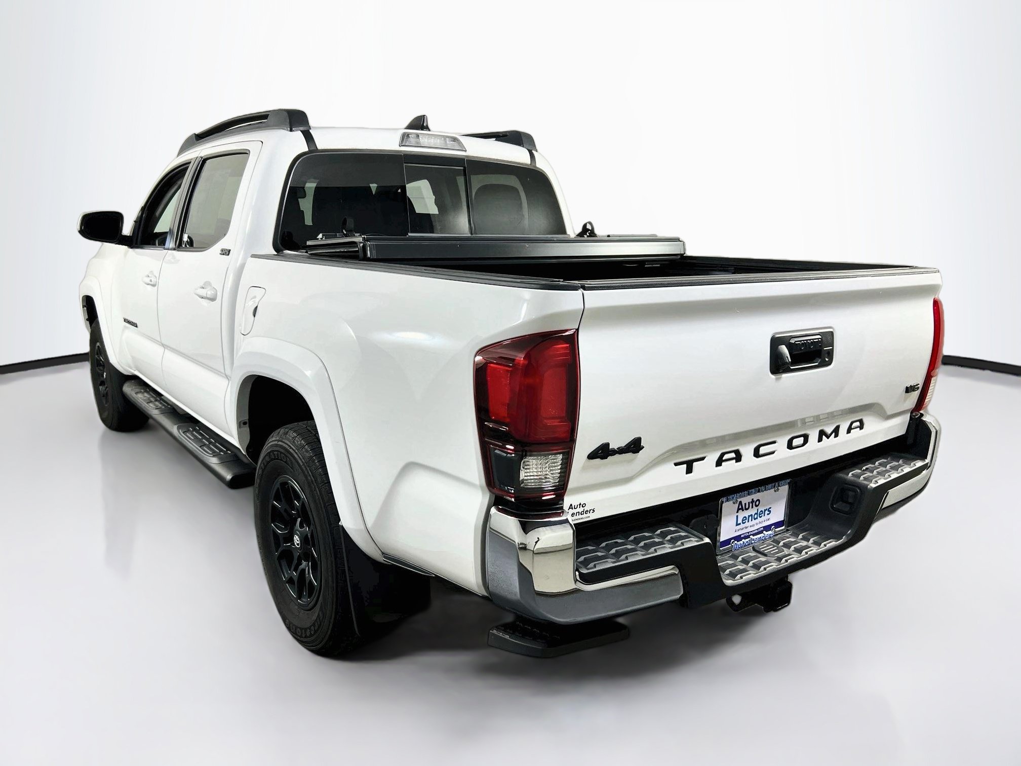Used 2022 Toyota Tacoma SR5 AWD/4WD image 7