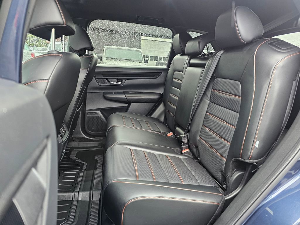 Used 2025 Honda CR-V Sport-L image 17