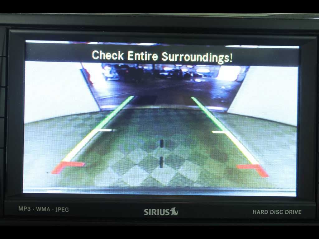 Used 2011 Jeep Grand Cherokee Laredo AWD/4WD image 9