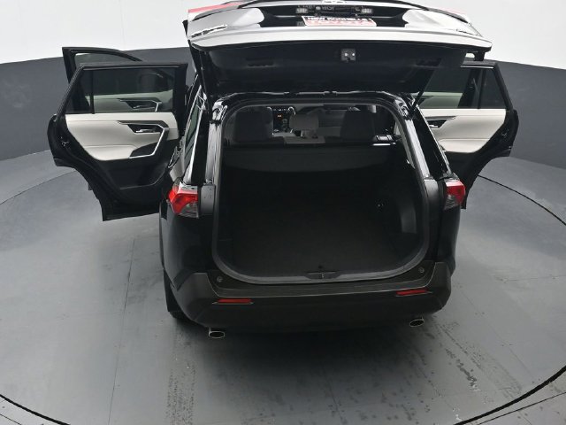Certified 2025 Toyota RAV4 XLE AWD/4WD image 47