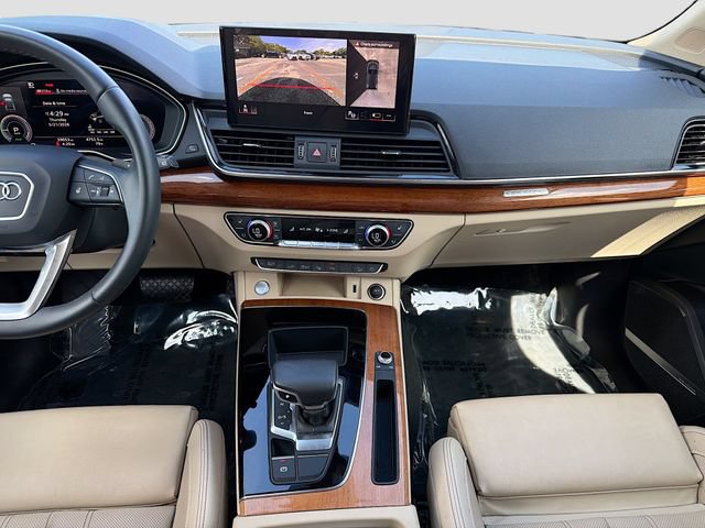 Used 2023 Audi Q5 e Prestige w/ Prestige Package AWD/4WD image 18
