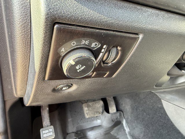 Used 2014 Jeep Grand Cherokee Laredo AWD/4WD image 13