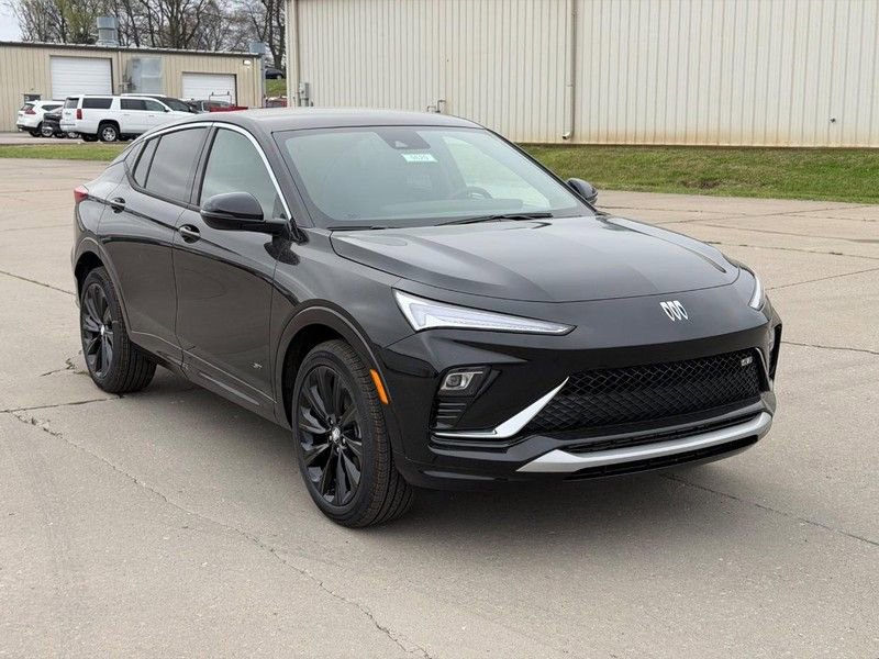 New 2026 Buick Envista Sport Touring image 1