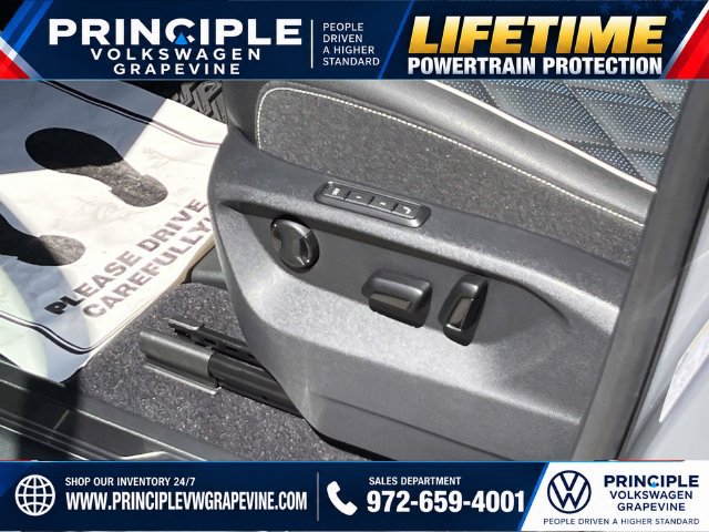 New 2026 Volkswagen Atlas Cross Sport SEL Premium R-Line AWD/4WD image 20