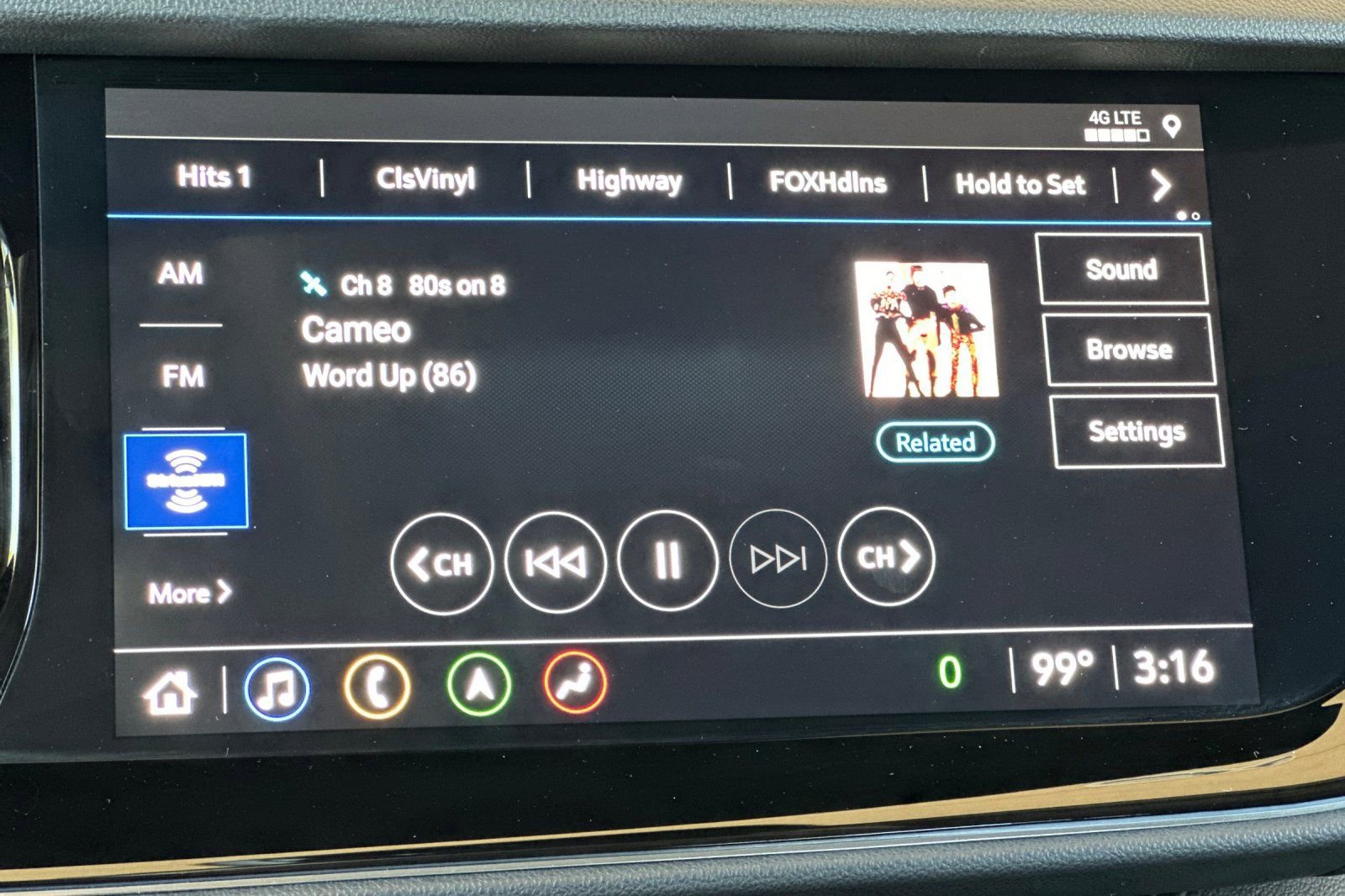 Certified 2023 Buick Envision Avenir image 19