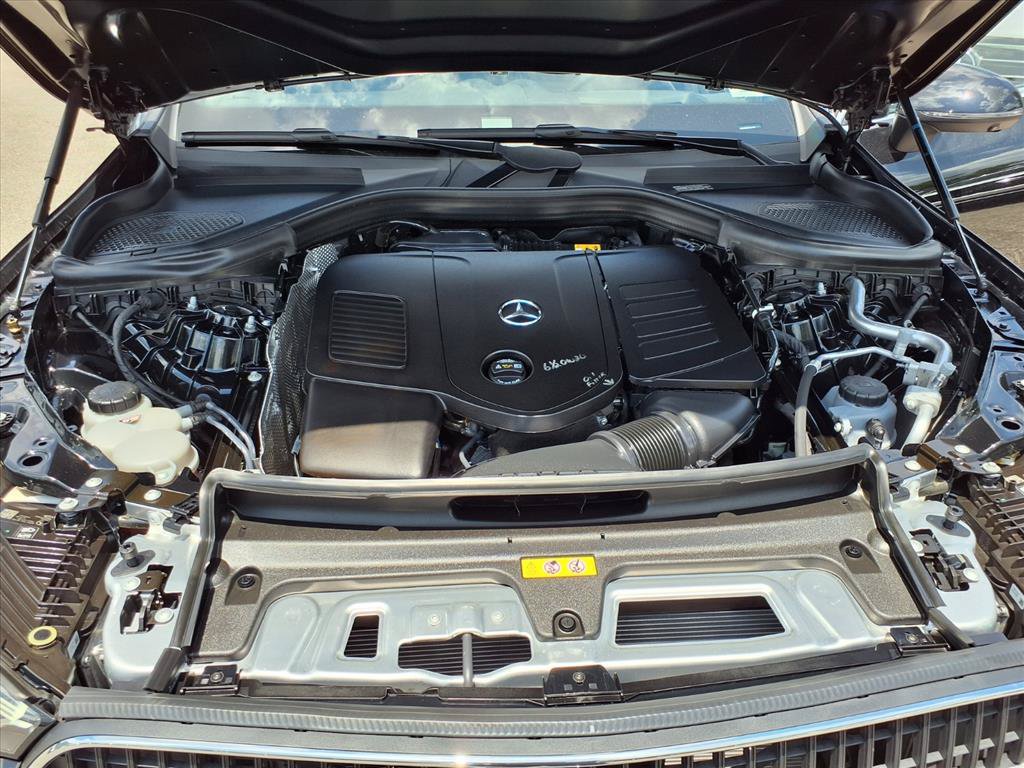 Certified 2024 Mercedes-Benz GLC 300 4MATIC image 10